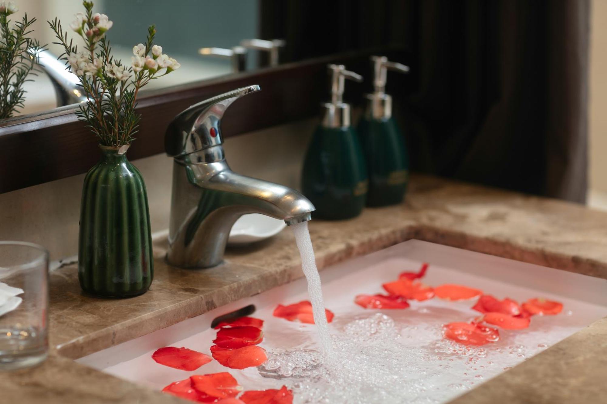 Brilliant Me Tri Hotel & Spa Ханой Экстерьер фото