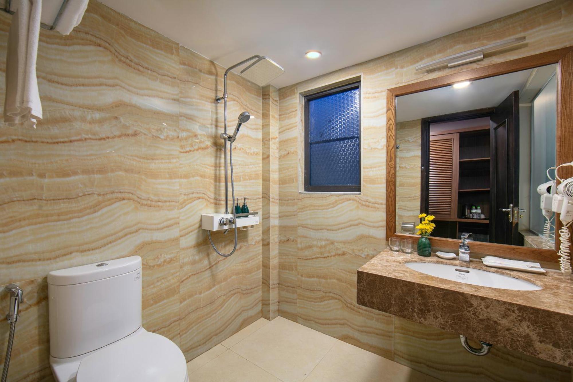 Brilliant Me Tri Hotel & Spa Ханой Экстерьер фото