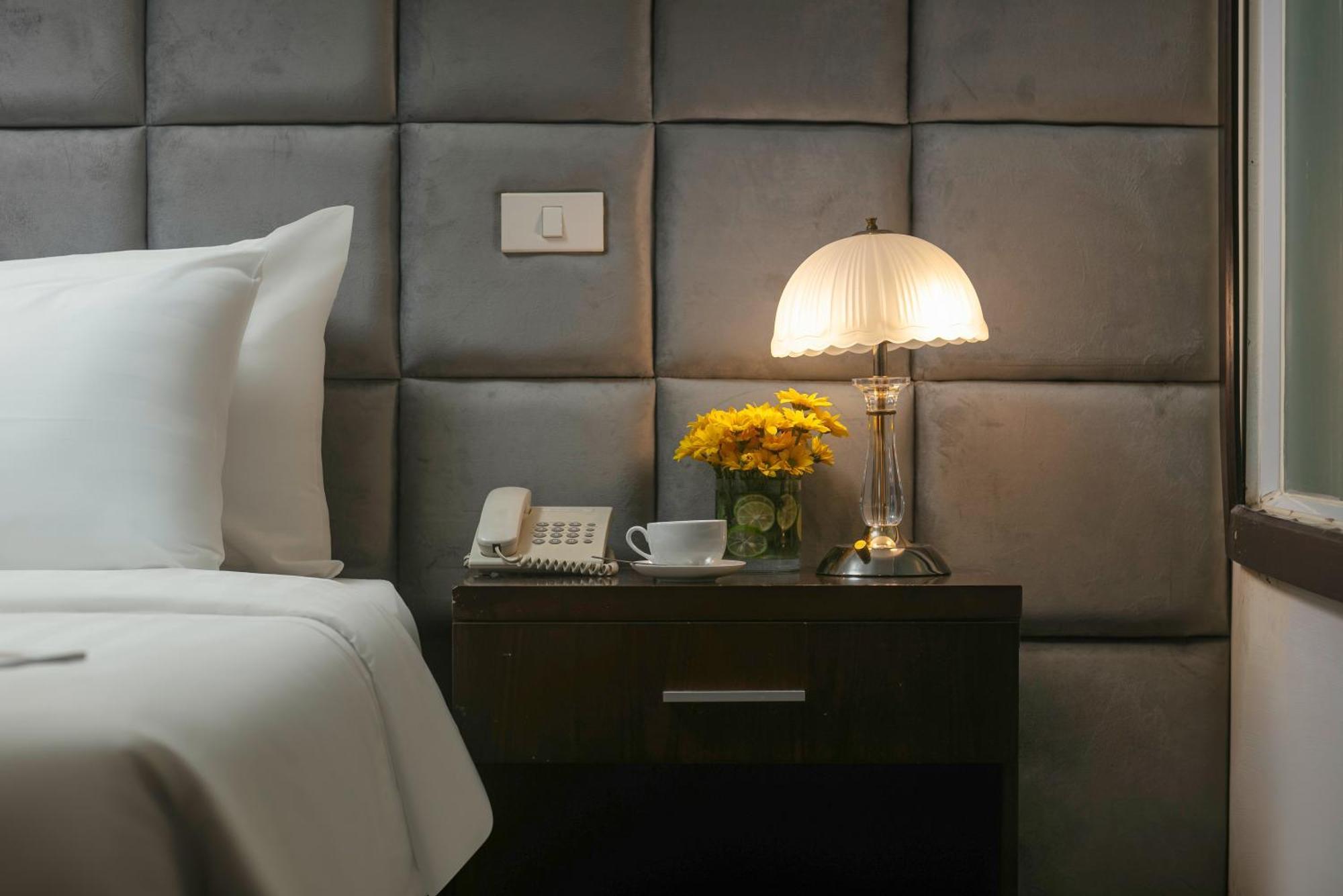 Brilliant Me Tri Hotel & Spa Ханой Экстерьер фото