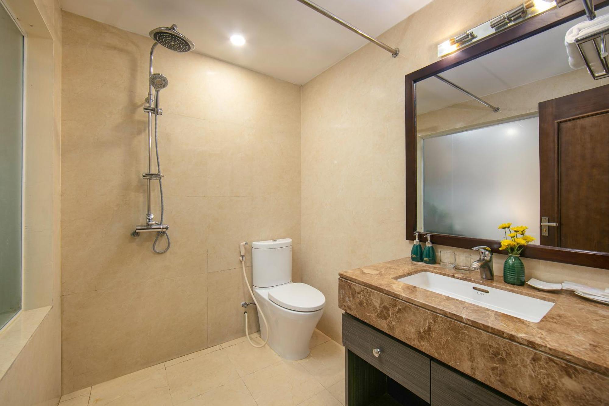 Brilliant Me Tri Hotel & Spa Ханой Экстерьер фото
