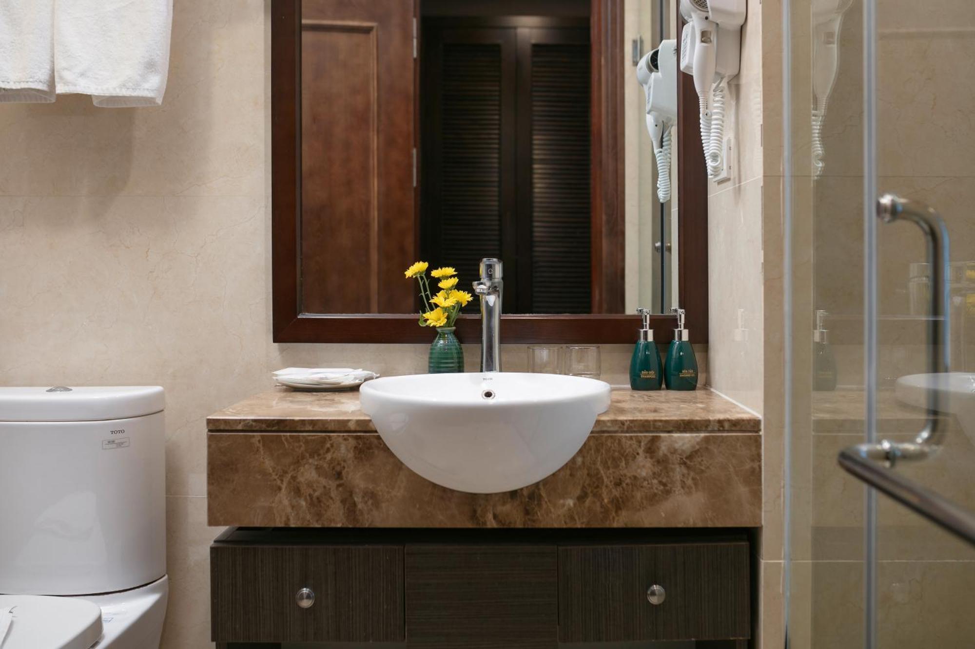 Brilliant Me Tri Hotel & Spa Ханой Экстерьер фото